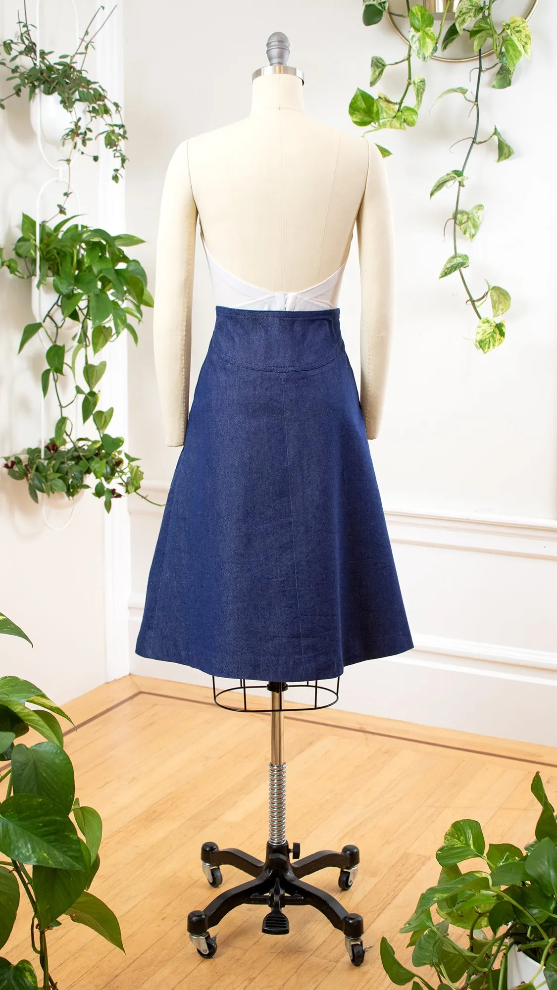 1970s Denim Button Down Skirt | small