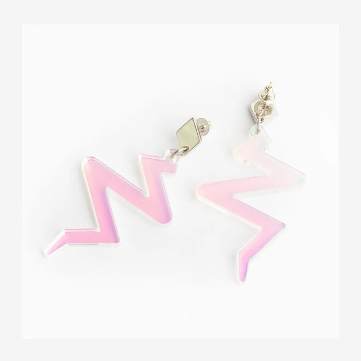 BEATS EARRINGS