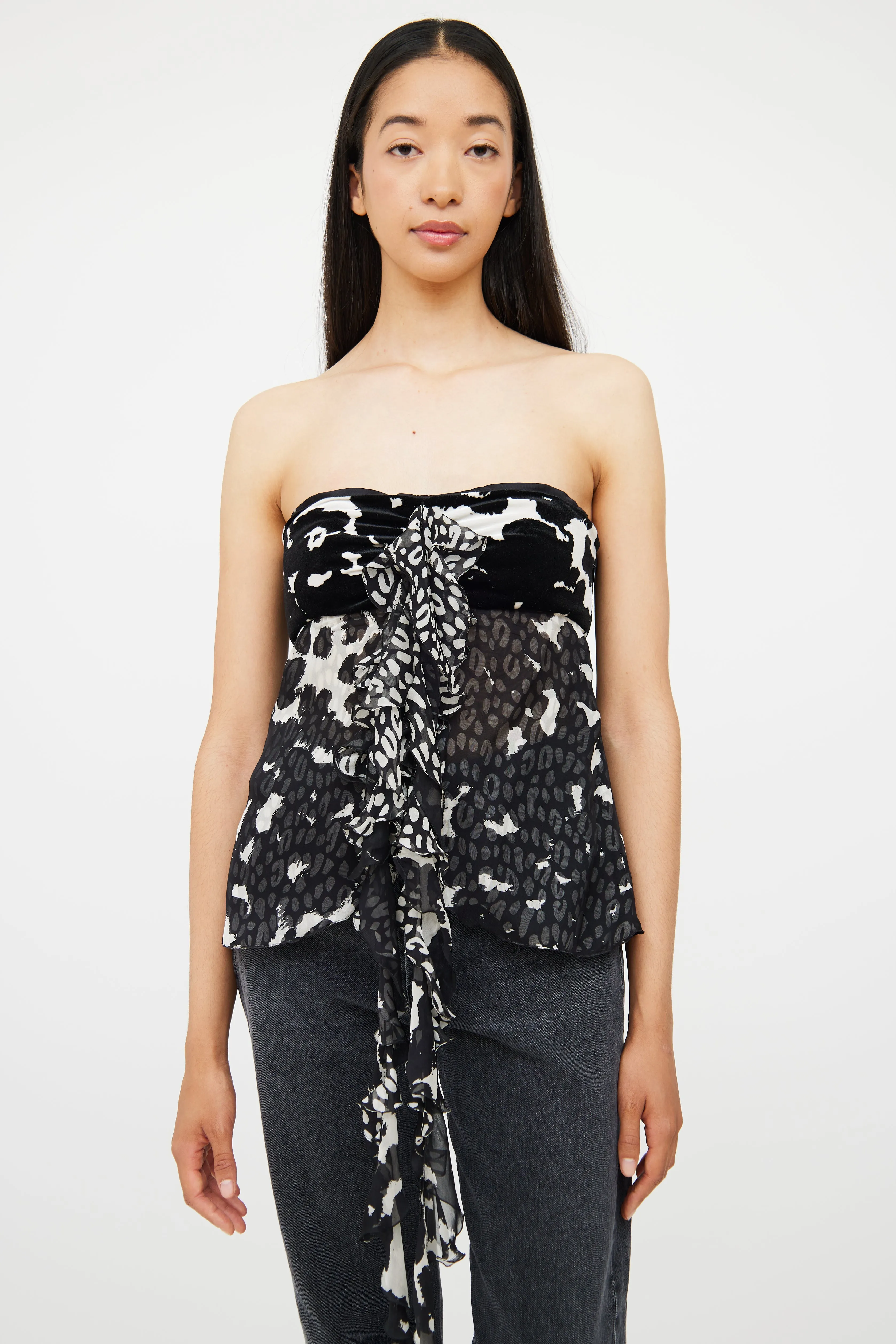 Black & White Print Ruffle Top