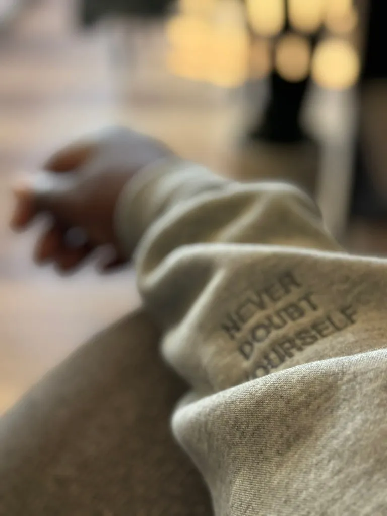 Conqueror Crewneck