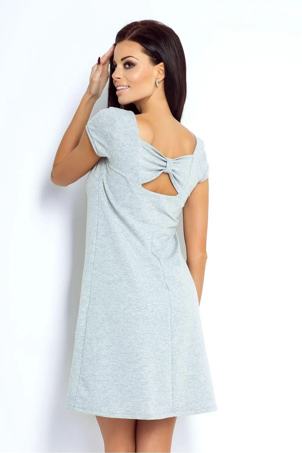 Elegant Cotton Trapeze Dress with Unique Bow Back Design for Summer
