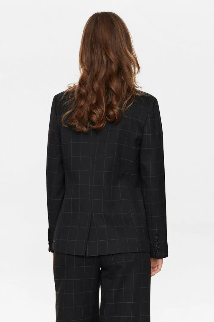 Harlie Blazer