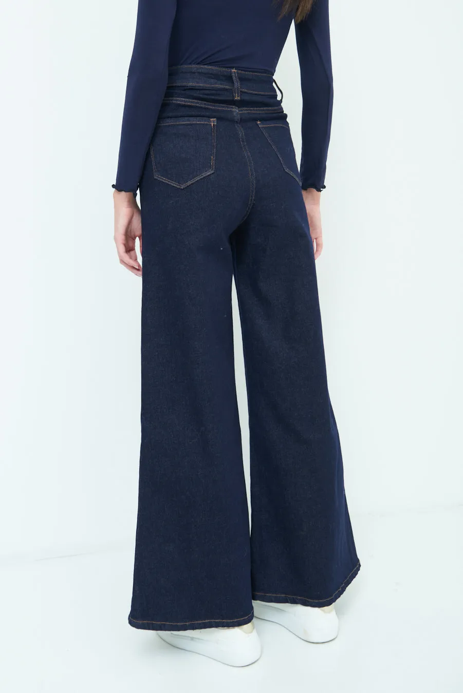 Trendy high-waist flared jeans wholesale