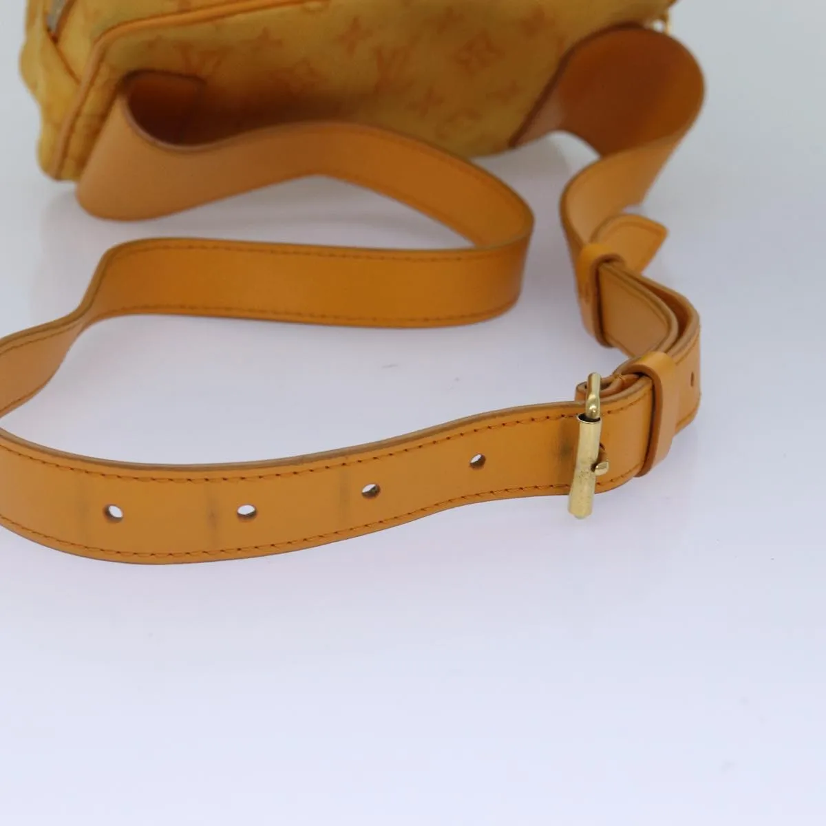 Trendy Inspired Louis Vuitton Monogram Denim Bum Bagoutdoor Waist Bag Yellow M44623 Auth 88743