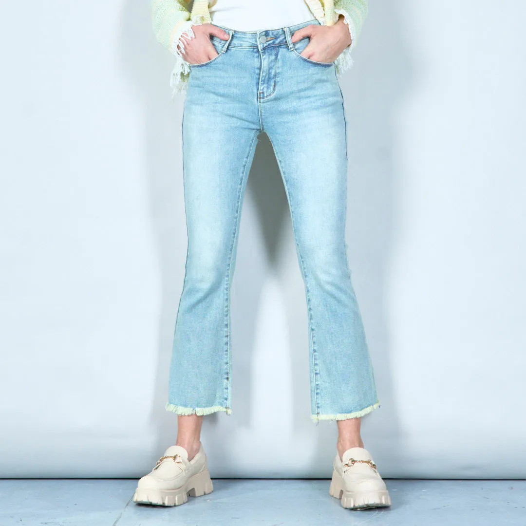Washed denim cropped jeans with frayed hem wholesale