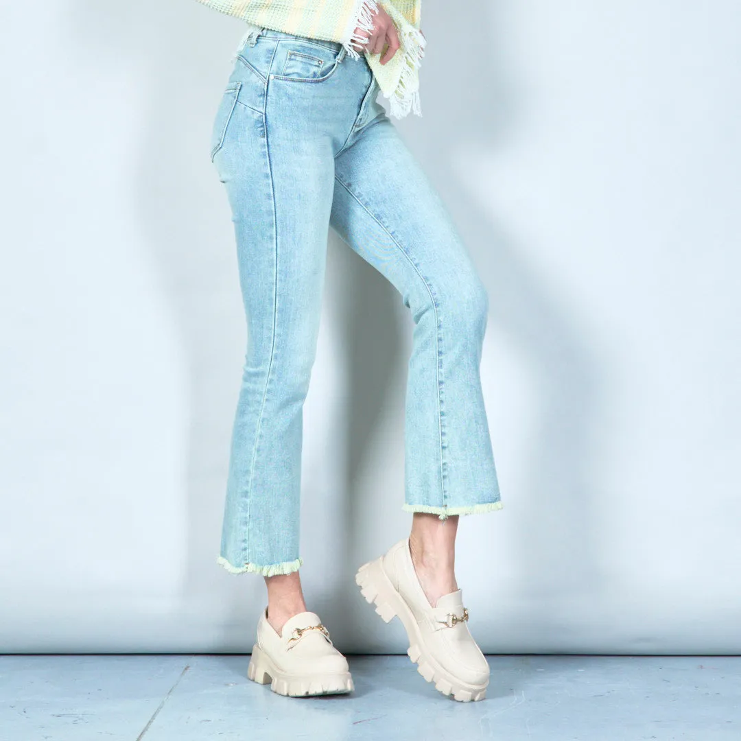 Washed denim cropped jeans with frayed hem wholesale
