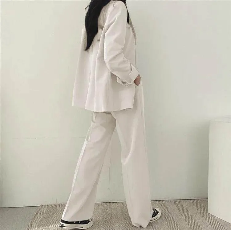 Women's Tailored Blazer and Straight-Leg Pants Set